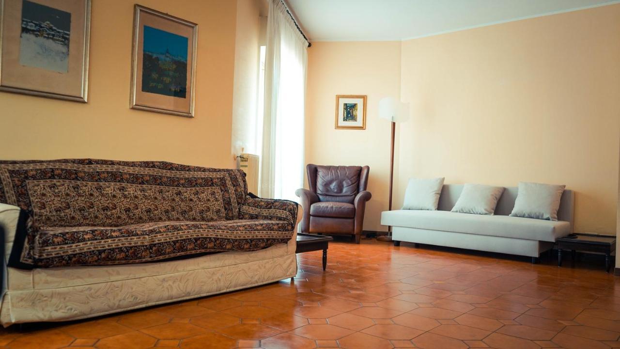 Av Apartment Ачи Кастело Екстериор снимка